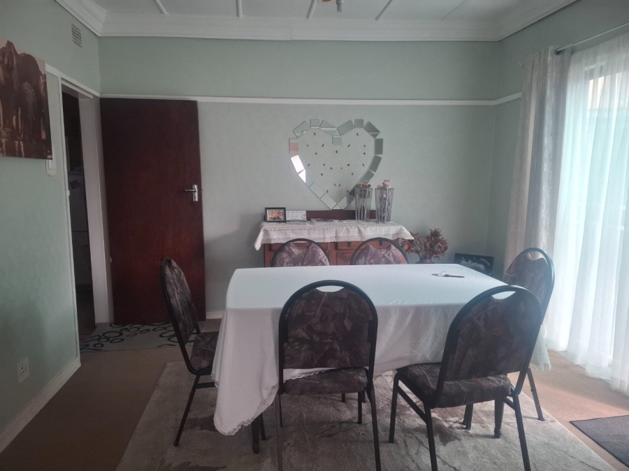 To Let 3 Bedroom Property for Rent in Suidrand Free State